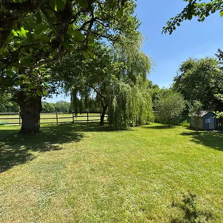 De La Haie Des Bois - 8p * Plessé